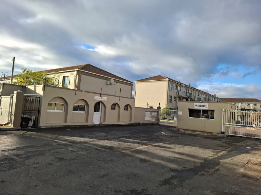 2 Bedroom Property for Sale in Guldenland Western Cape